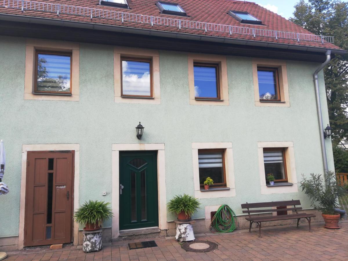 Ferienhaus -Am Alten Dorfplatz- Дрезден Екстер'єр фото