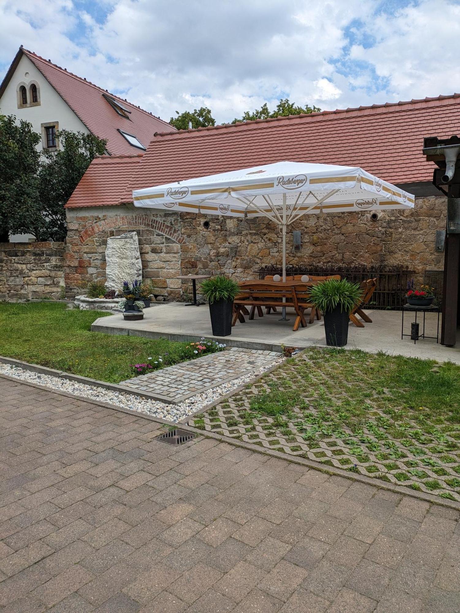 Ferienhaus -Am Alten Dorfplatz- Дрезден Екстер'єр фото